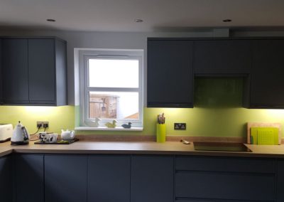 Zest green glass splashbacks